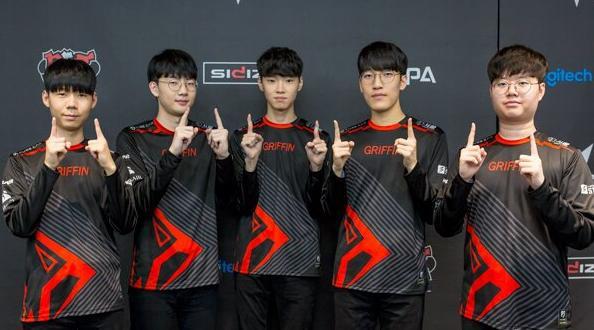 扩大了领先 扩大了领先